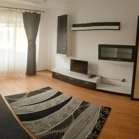 Alpha Apartment ยาช ภายนอก รูปภาพ