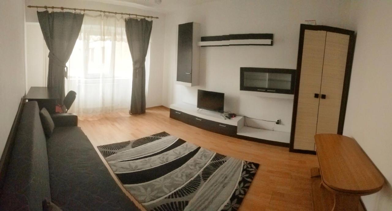 Alpha Apartment ยาช ภายนอก รูปภาพ